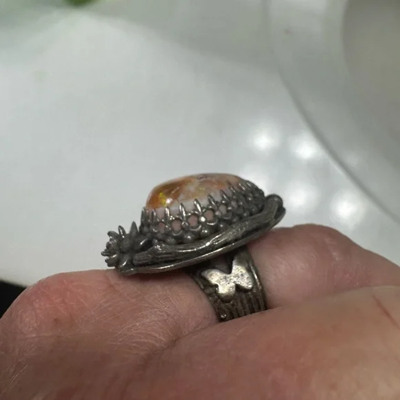 Unique Teardrop Sterling Silver Ring with Amazing Opal Stone - Picture 5 of 9
